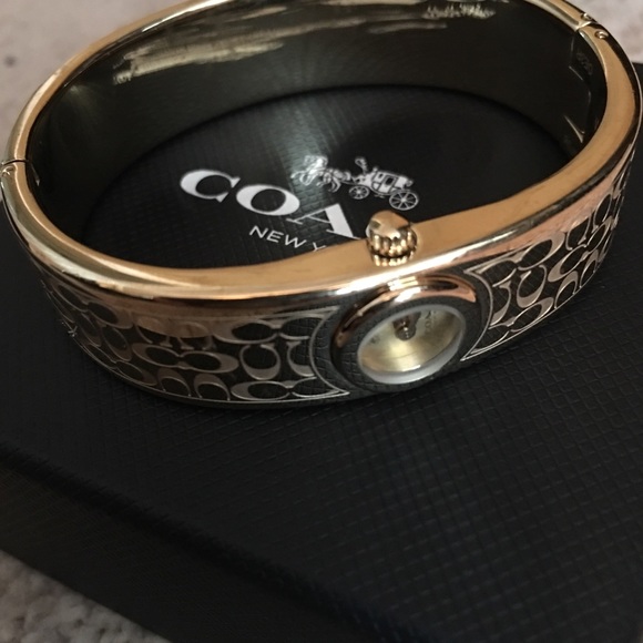 Coach watch. New!! - Picture 4 of 8